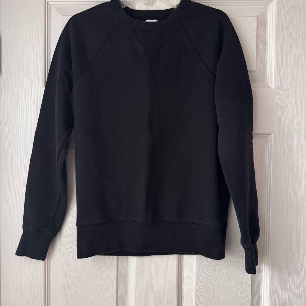 Everlane black cotton sweatshirt